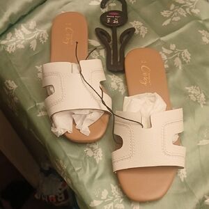 Cozy Casual Cream Slide Sandals